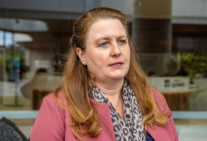 Harding attacks media as ‘fake news’