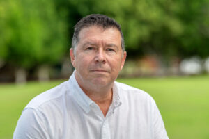 Antoniolli defends former council