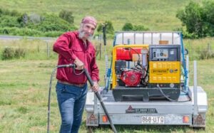 Cattle breeder takes fire ant protest to minister