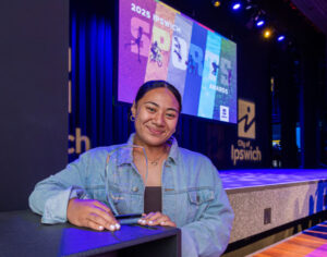 Shalom’s wonderful family tribute after winning award