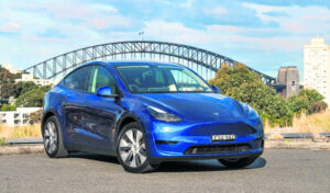 Drivers ditching Teslas in record numbers