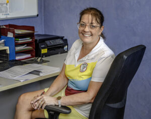 Darlene administers leading course of social play