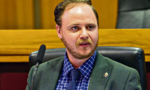 Fechner refers to British settlement as ‘genocide’