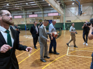 LNP heavy hitters visit Blair in hope of swing