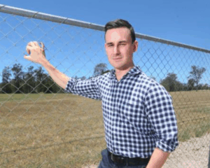 Anger as LNP reneges on free legal advice pledge