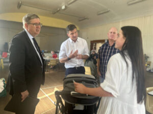 Shadow Treasurer hears from battlers