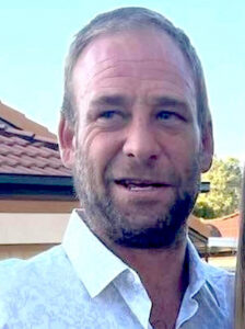 Man dies after Willowbank crash