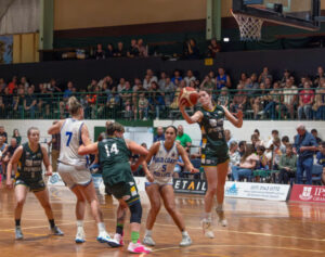 Force women gain lift for doubleheader test