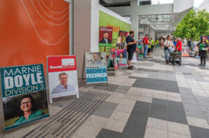 Donations mount up for Mayor and councillors