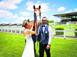 Wonderful people help Anna on her horse journey