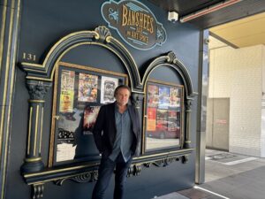 Powderfinger bassist tours Nicholas Street Precinct