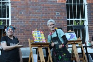 Shaping up to an art fight