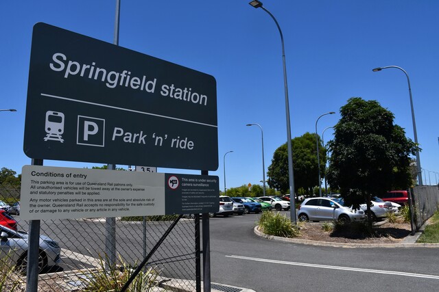 Commuters daily parking dilemma