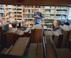 Iconic photographer, flying artists