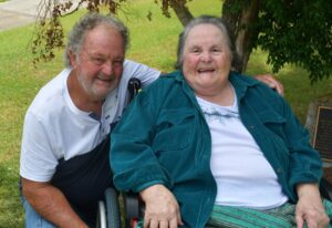 Country star, Desree, back home