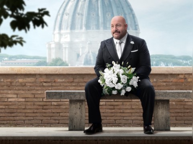 Rom com Kevin is left at the alter